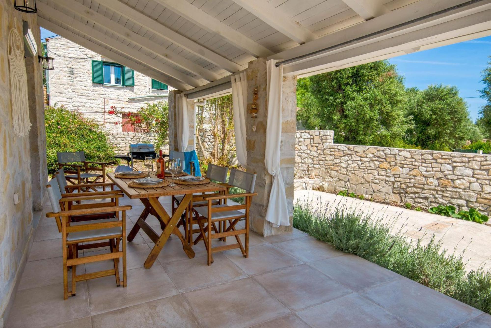 Villa Labovitsa Vlachopoulátika Екстериор снимка