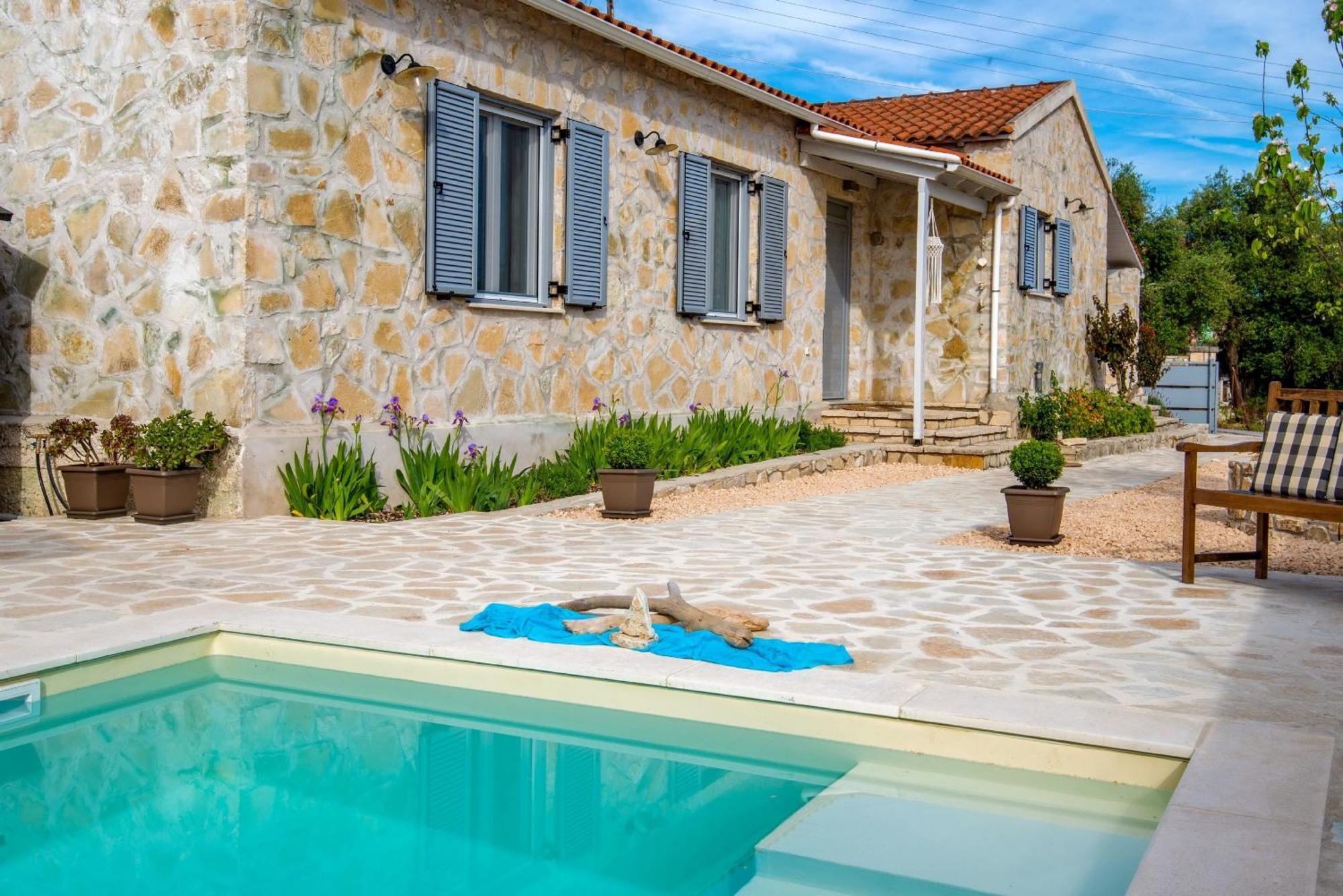 Villa Labovitsa Vlachopoulátika Екстериор снимка